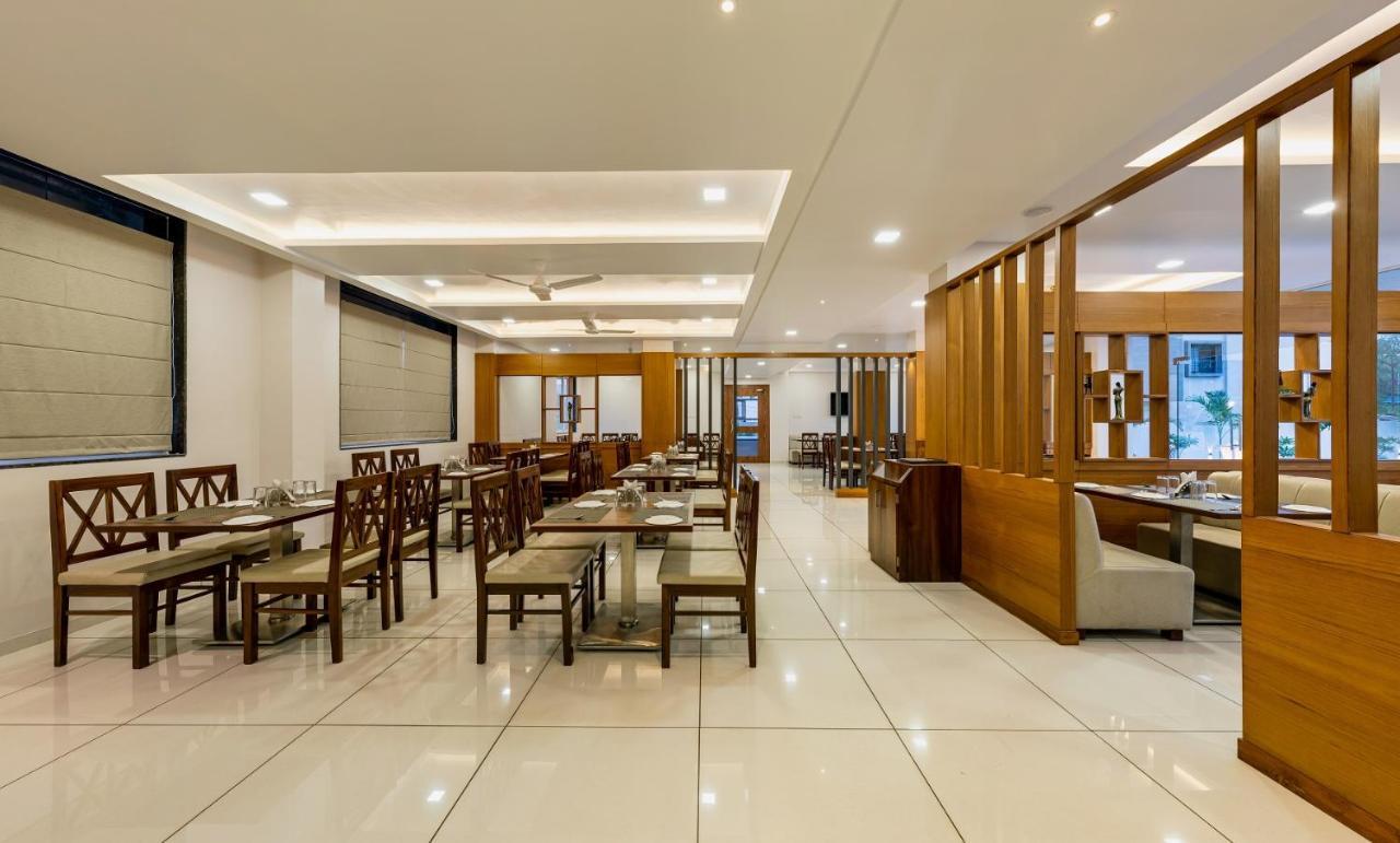 Hotel Grand Indu, 3 Star Kolhapur Exterior photo